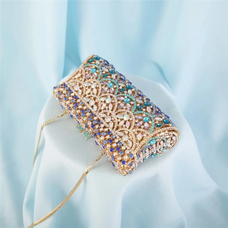 SHG120 Dazzling Clutch Bag