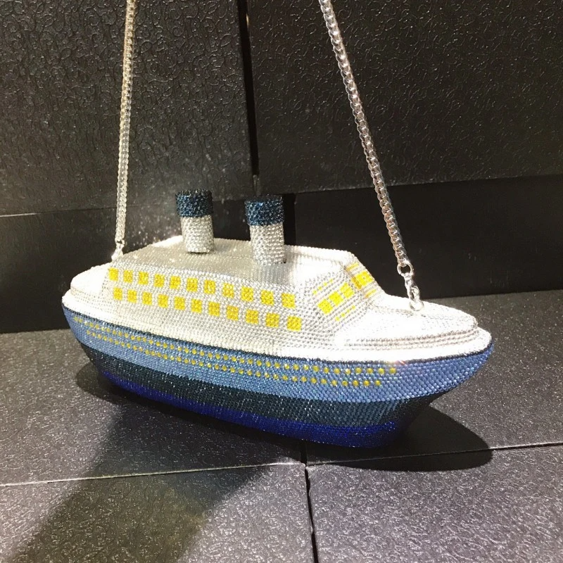 SHG206 Ship Styling Diamond Evening Bag