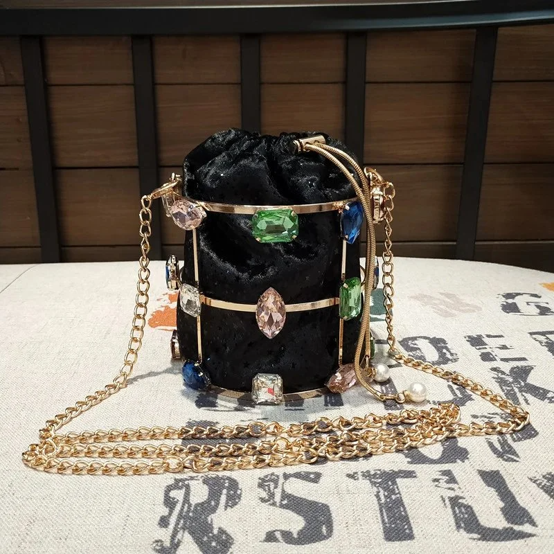 SHG156 Bucket Crystal Clutch Bag